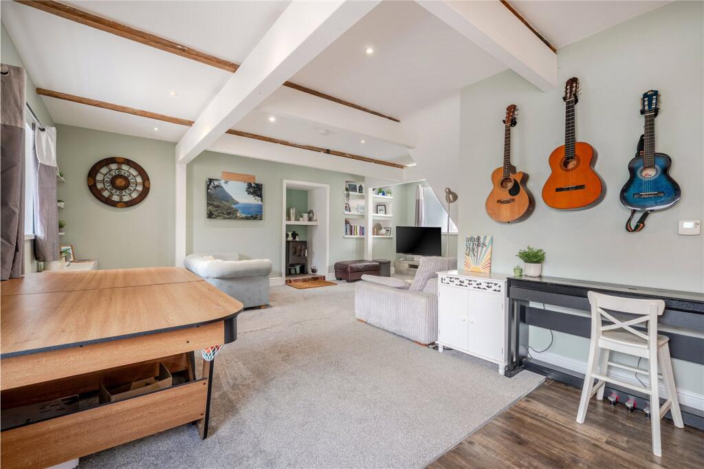 House in Truro - View 4