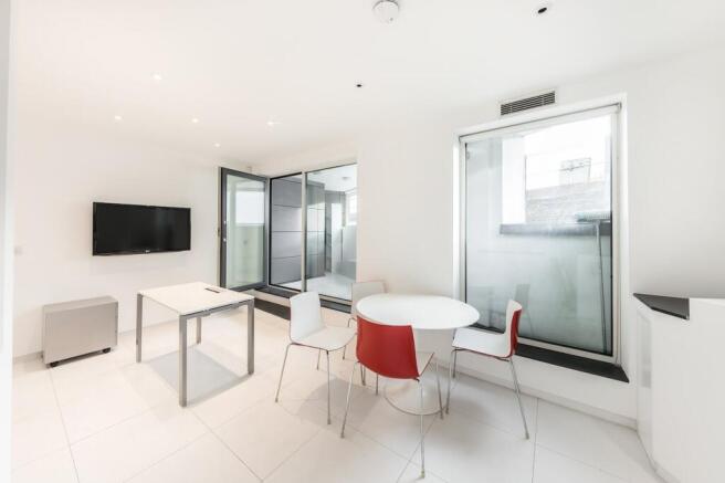 2 Salamanca Place First Floor 2.jpg