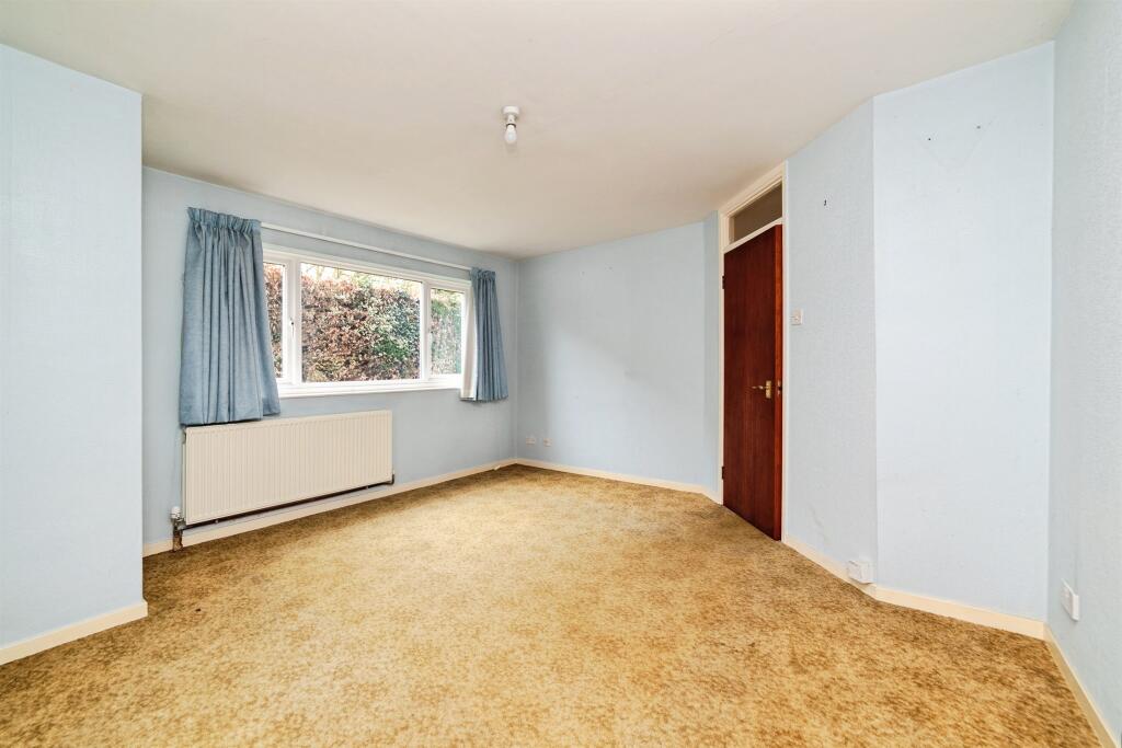 Additional image 4 of Canonsfield Road, Welwyn