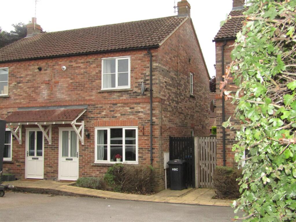Main image of property: Stump Cross, Boroughbridge, York