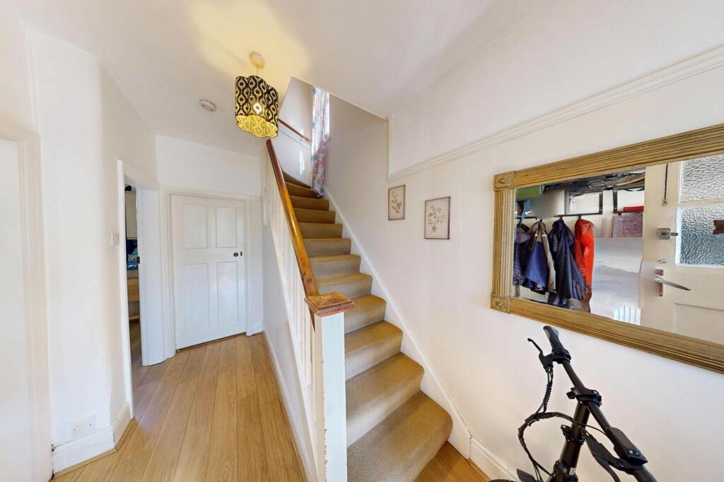 Main image of property: Gregory Boulevard, Nottingham