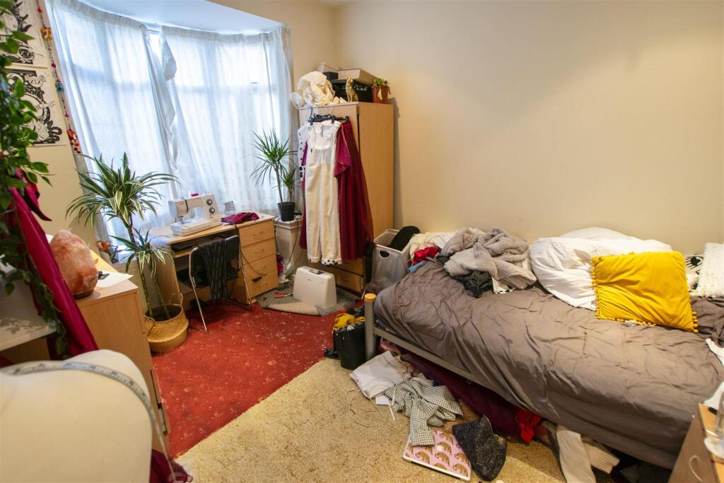 House in Birmingham, Selly Oak - View 5