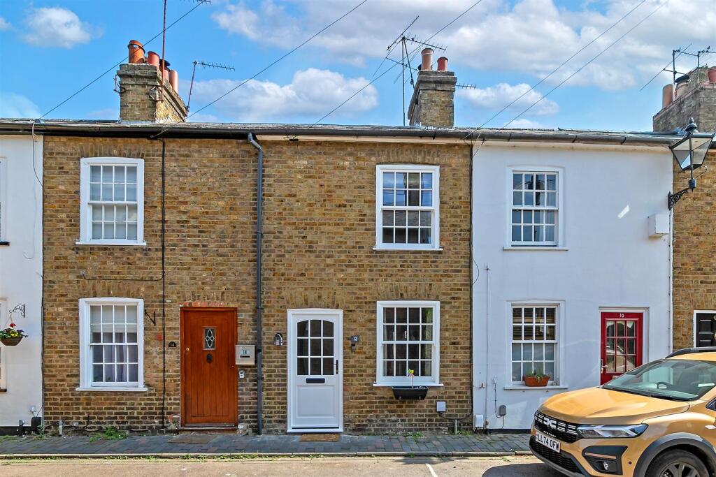Main image of property: Blacksmiths Lane, St. Albans