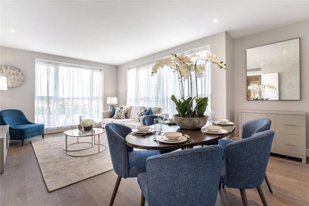 Apartment in London, Canary Wharf - View 2