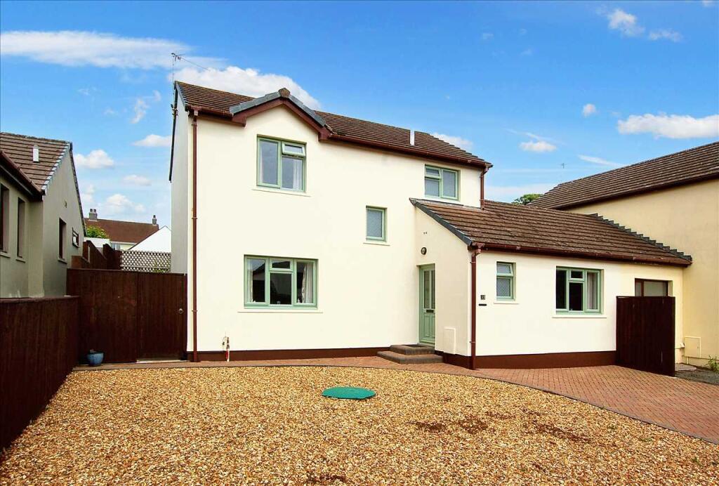 Main image of property: 10 Grove Court, St Florence, Tenby