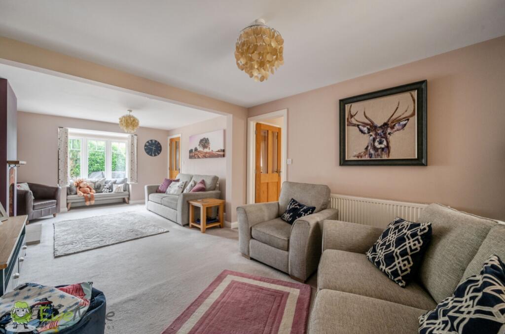 Aldermaston Road, Pamber End, Tadley, Hampshire, RG26 - View 5