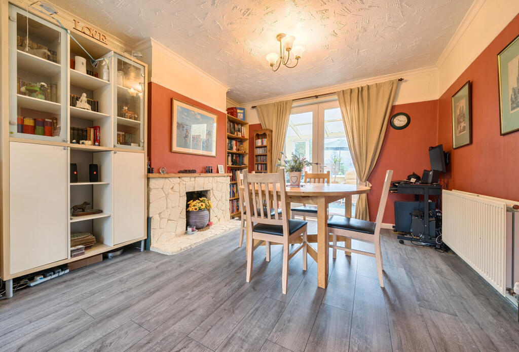 Richmond Road, Mangotsfield, Bristol, South Gloucestershire, BS16 photo 3