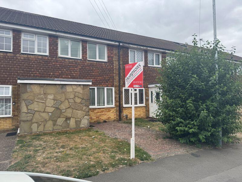 2-bed terraced on Cleave Avenue, Hayes, £425,000