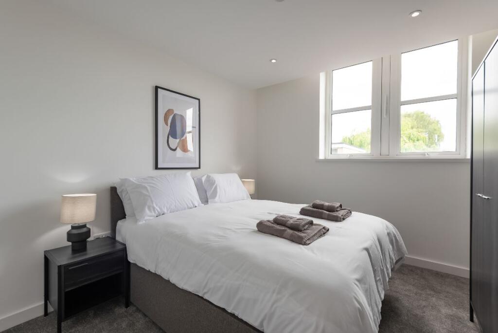 Main image of property: 12 Thornhill House, Thornhill Street, Wakefield, WF1 1NL