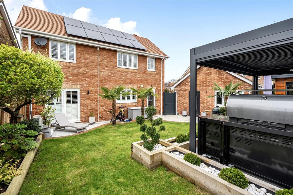 House in Reading - View 4