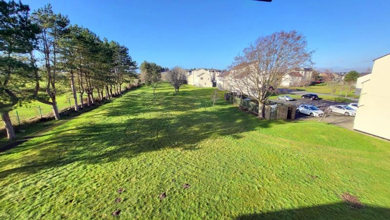 33 Glan Gors, Harlech photo 2