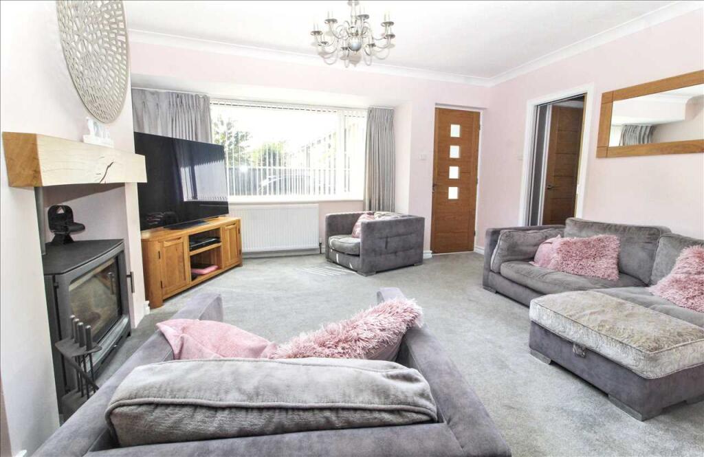 House in Cramlington, Stonelaw - More