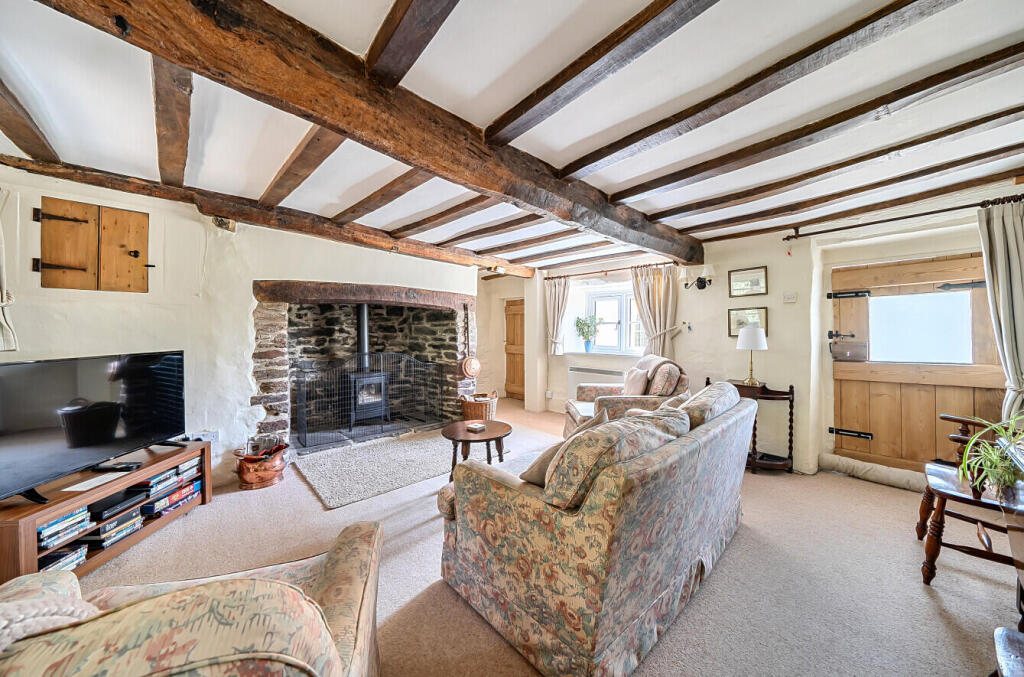 House in Skilgate, Somerset - View 2