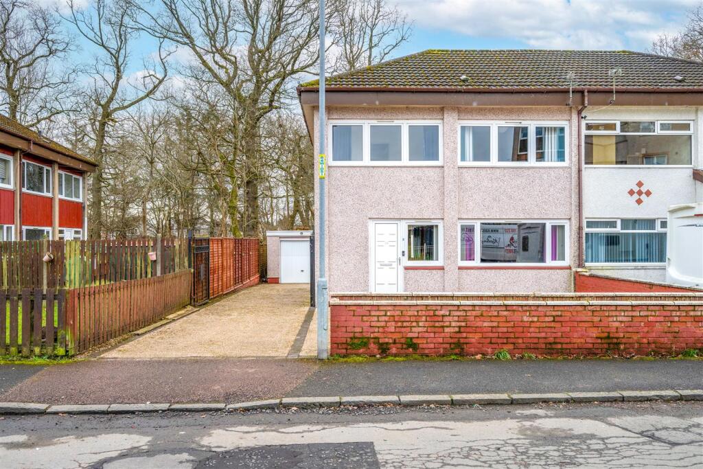 Coldstream Crescent, Wishaw photo 2