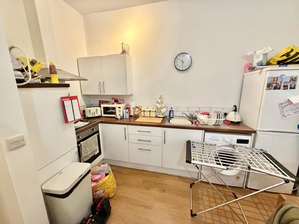 Apartment in Derby - View 2