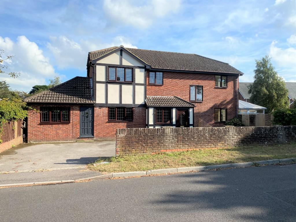 Main image of property: Kingsway Close, Christchurch