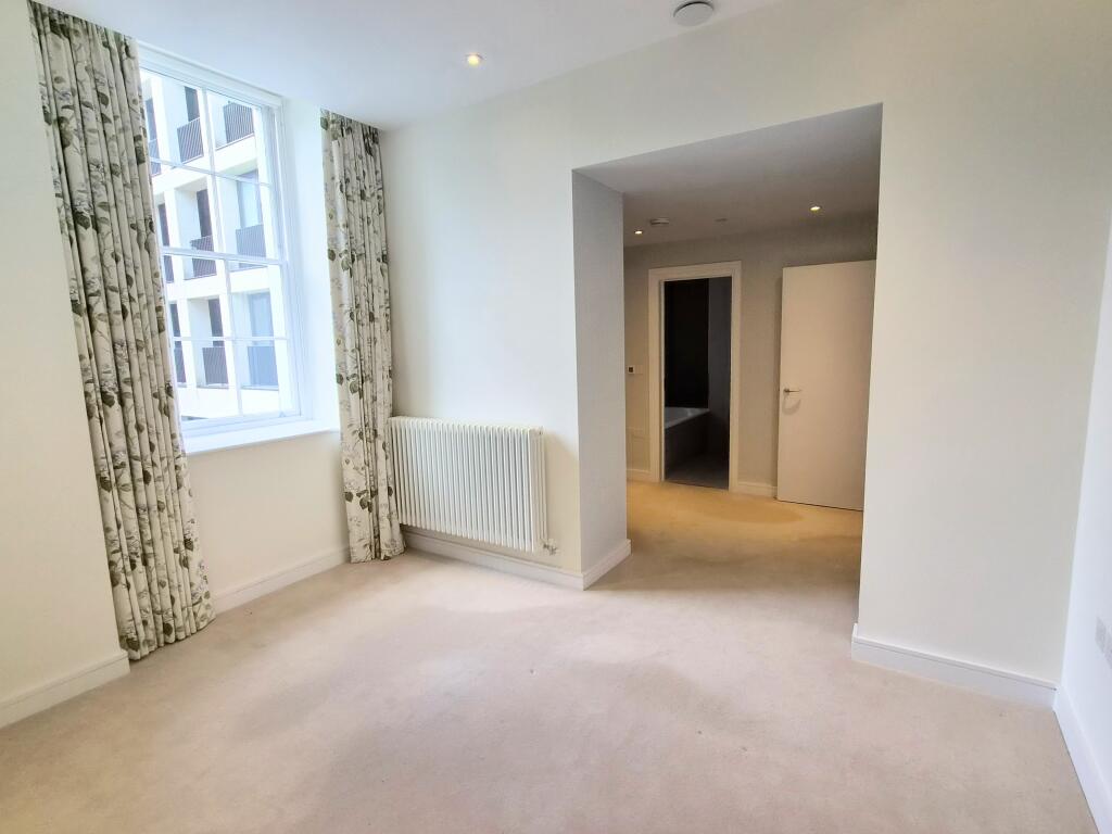 Bayshill Road, Cheltenham - View 5