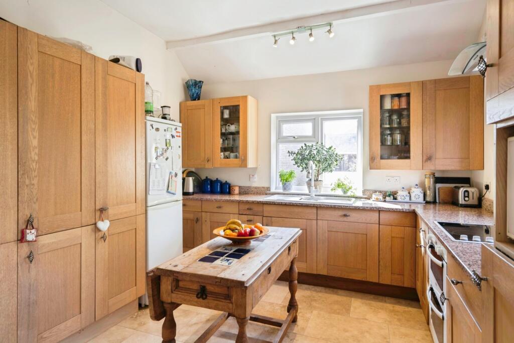 House in Portsmouth - View 2