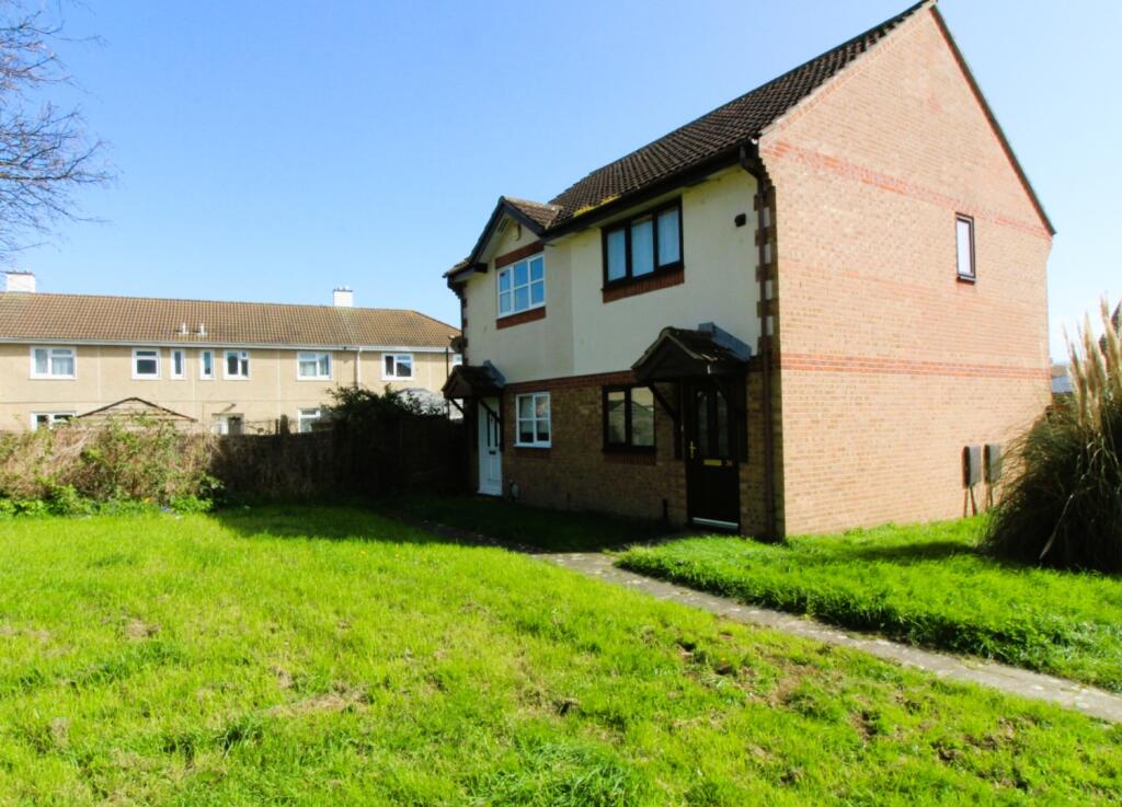 Main image of property: 36 Leeward Close, Bridgwater