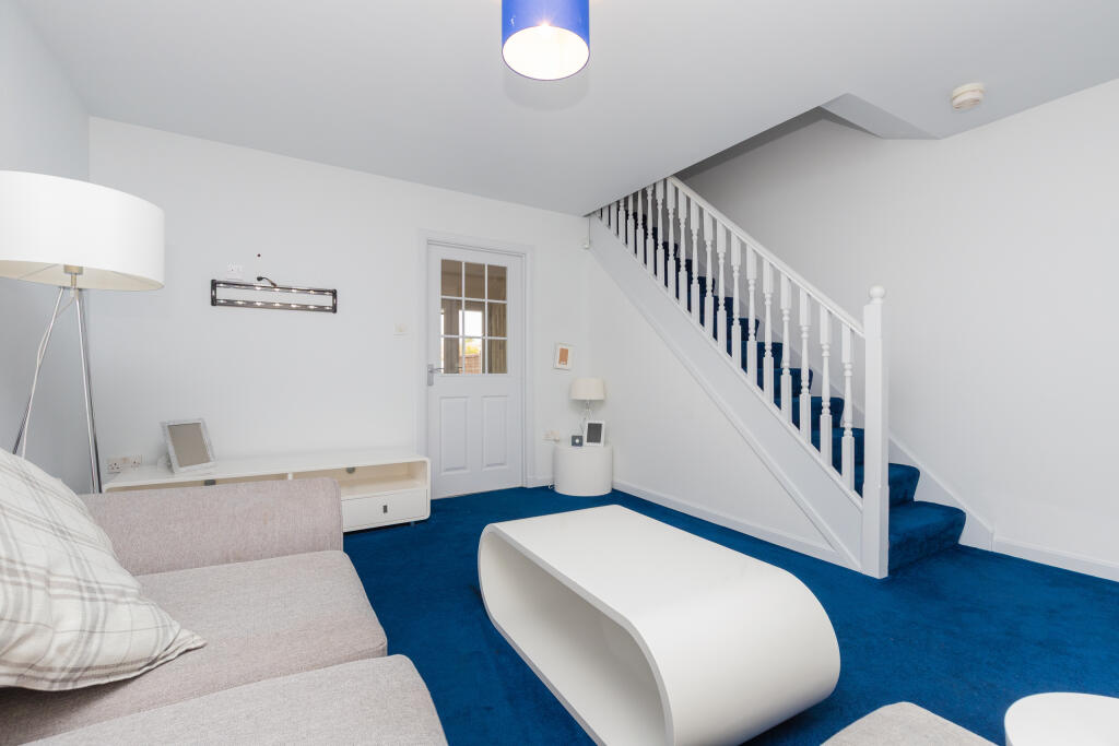 House in Glasgow, Penilee - View 4