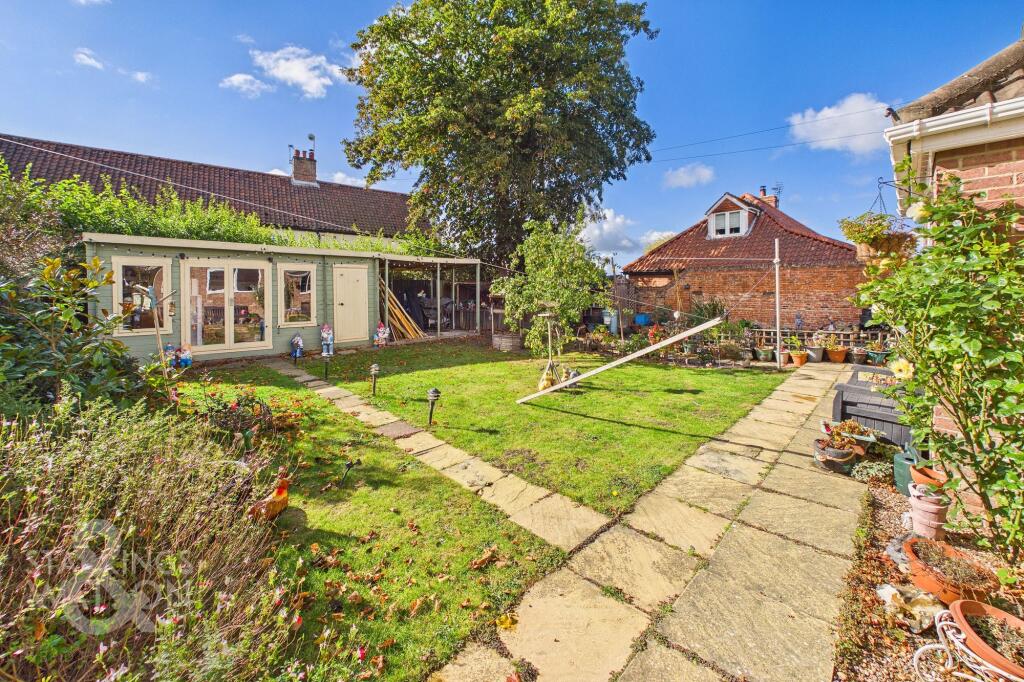 Bower Close, Potter Heigham, Great Yarmouth photo 2