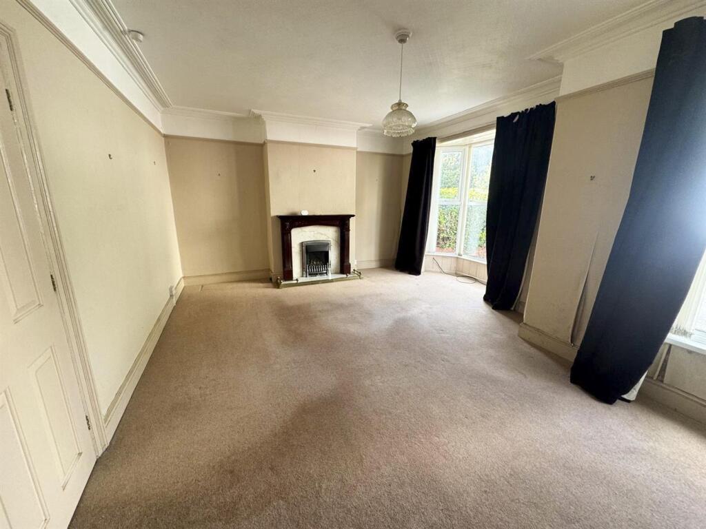 House in Shrewsbury - View 2