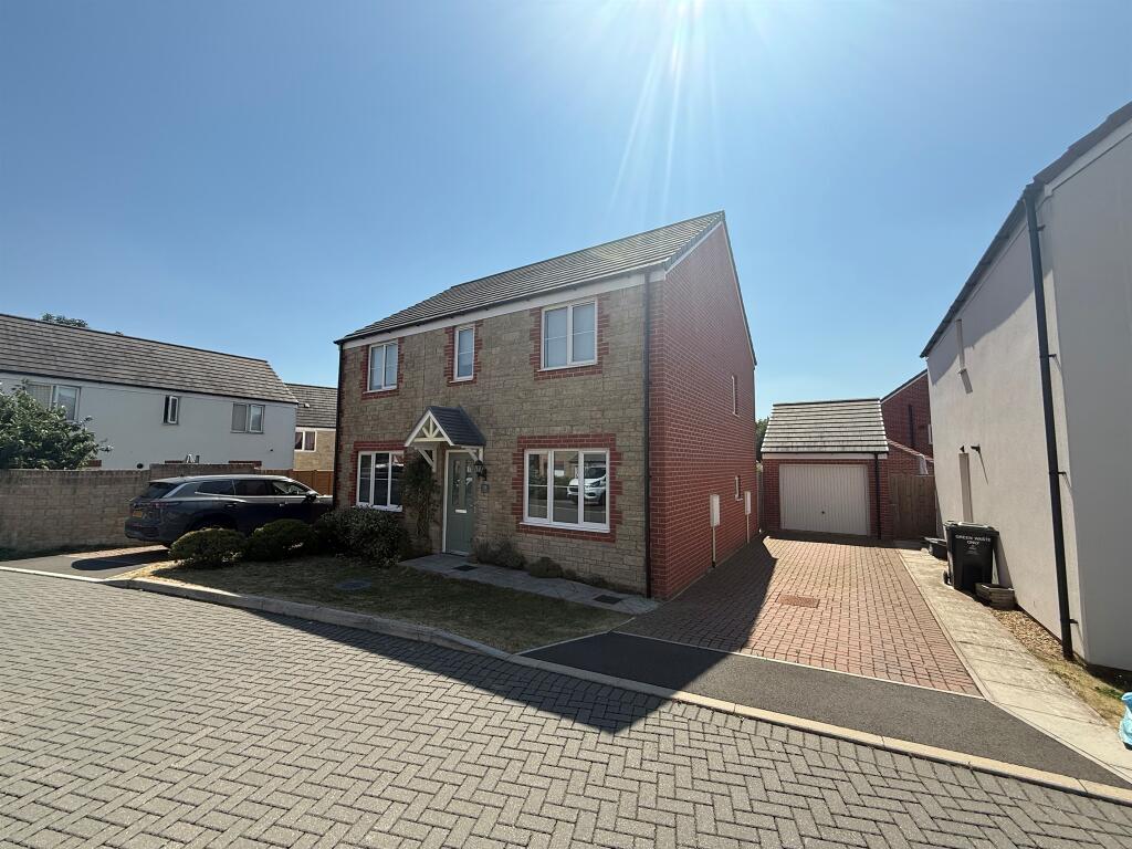 Main image of property: Wrag View, Highworth, Swindon