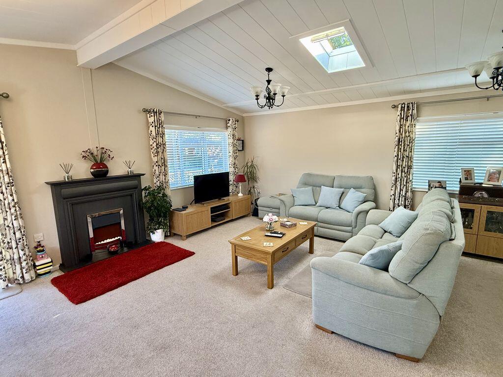 House in Henfield, Royal Oak Country Park, Shermanbury - View 2