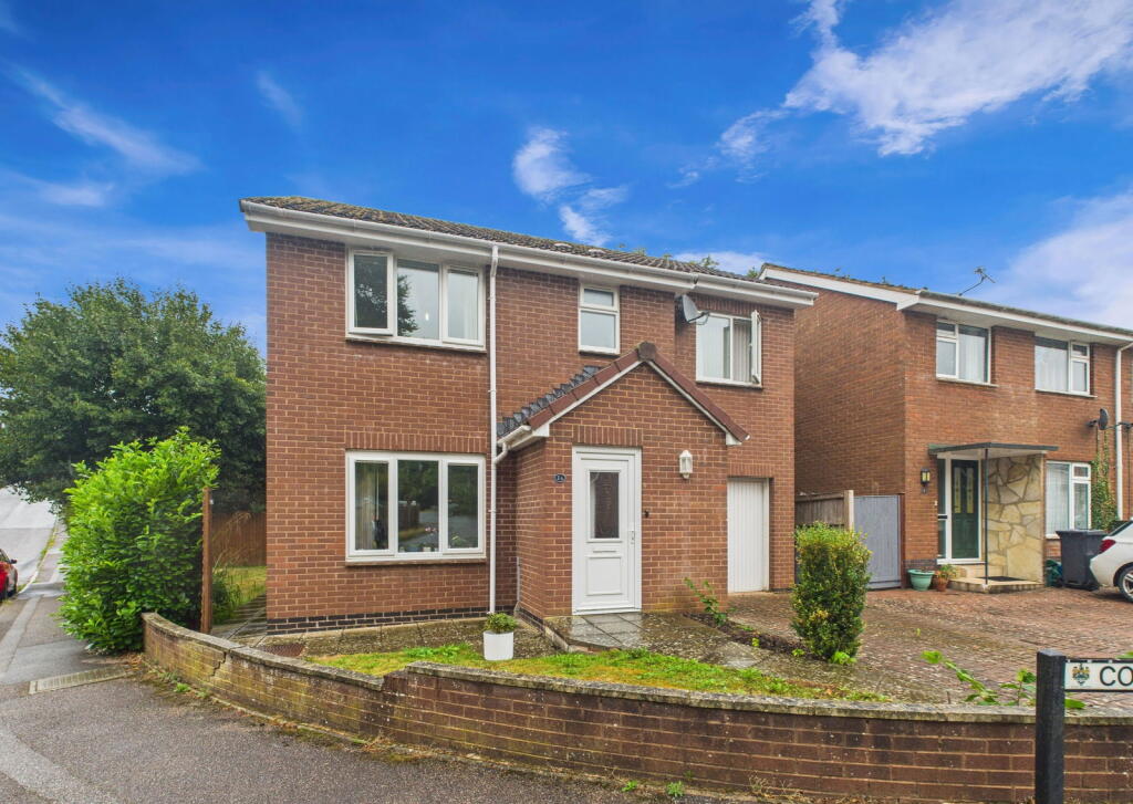 4-bed detached on Coleridge Road, Ottery St. Mary, EX11 1TD, £375,000
