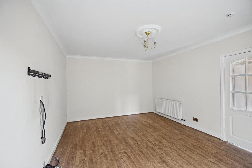House in Stonehouse, South Lanarkshire - View 4