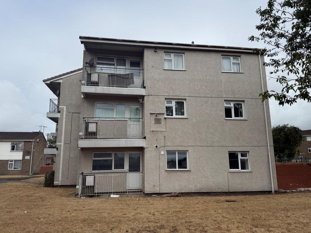 Main image of property: Granby Close, Llanelli, Carmarthenshire