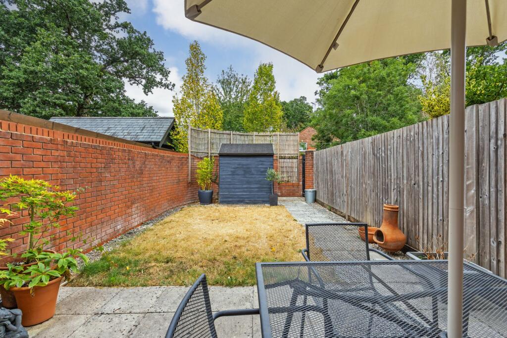 House in Winchester, Colden Common - View 4