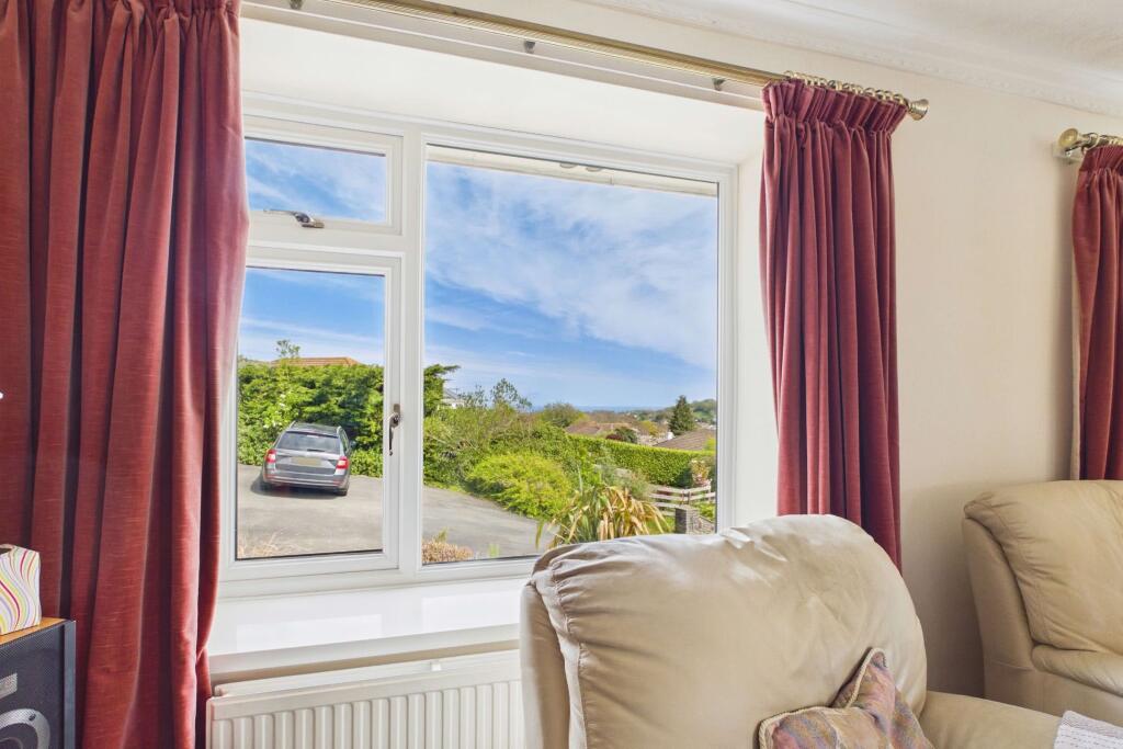 House in Torquay - More