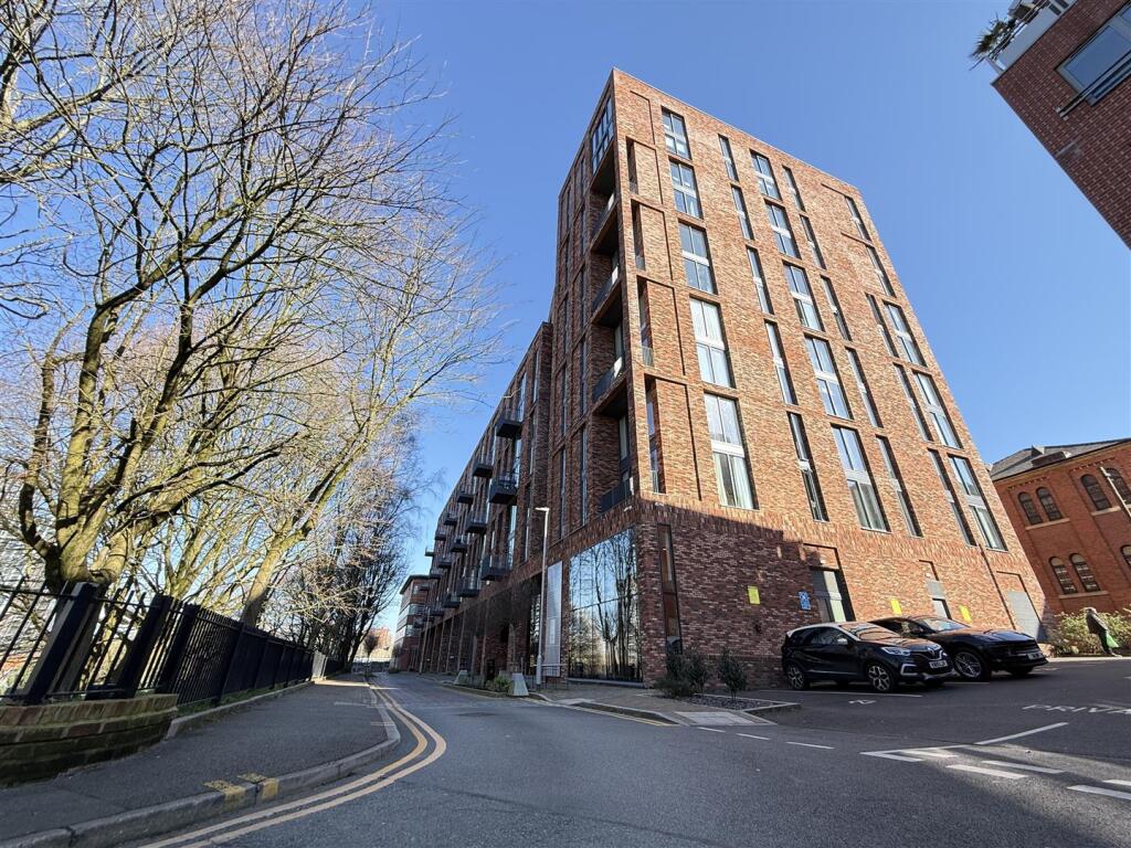 Main image of property: Old Mount Street, Manchester