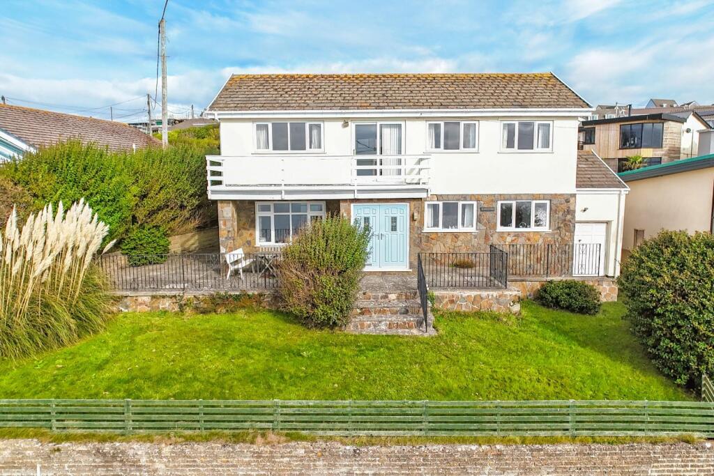 Main image of property: Main Road, Ogmore-by-sea, Vale of Glamorgan, CF32 0PW