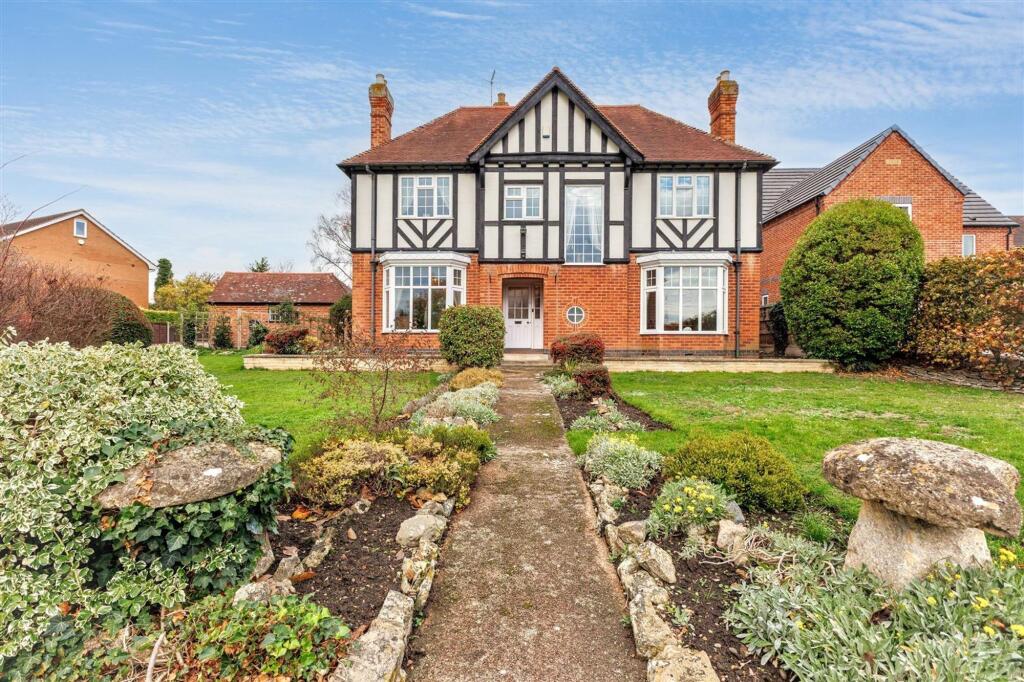 Main image of property: Station Road, Pershore, WR10