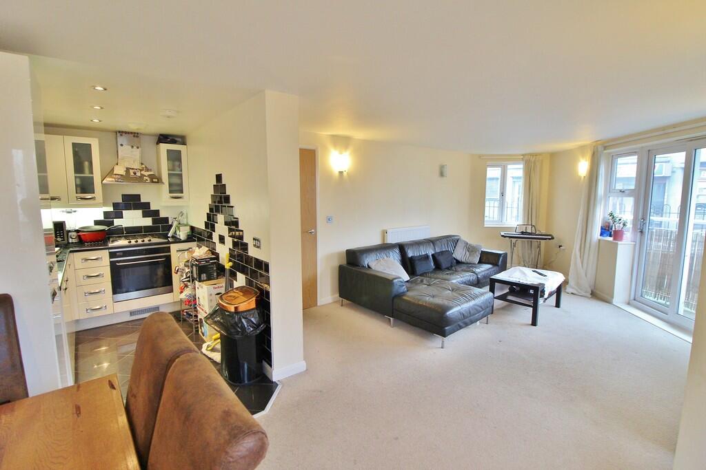 Apartment in Portsmouth - View 4