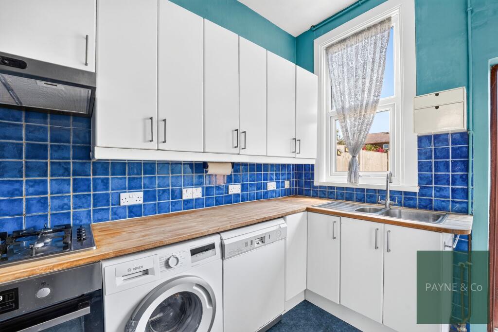 House in London - View 4