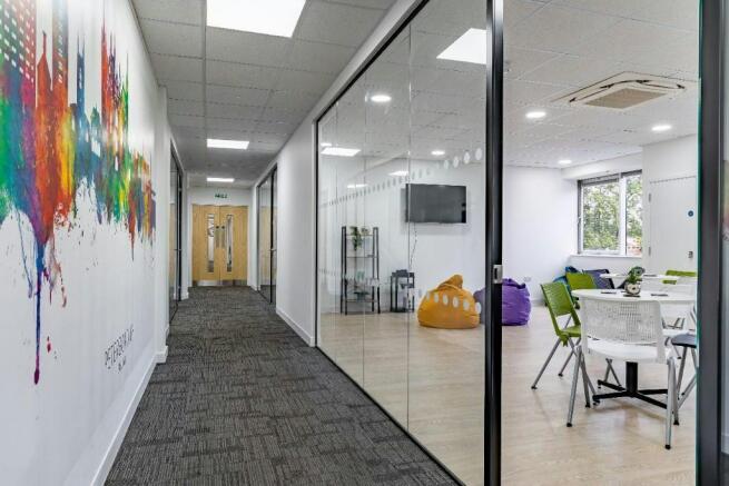 Office suites from 1 desk