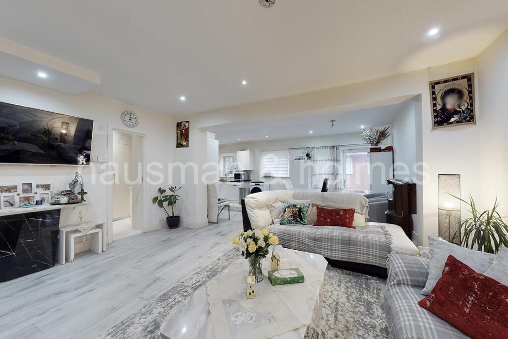 Main image of property: Pennine Drive, NW2
