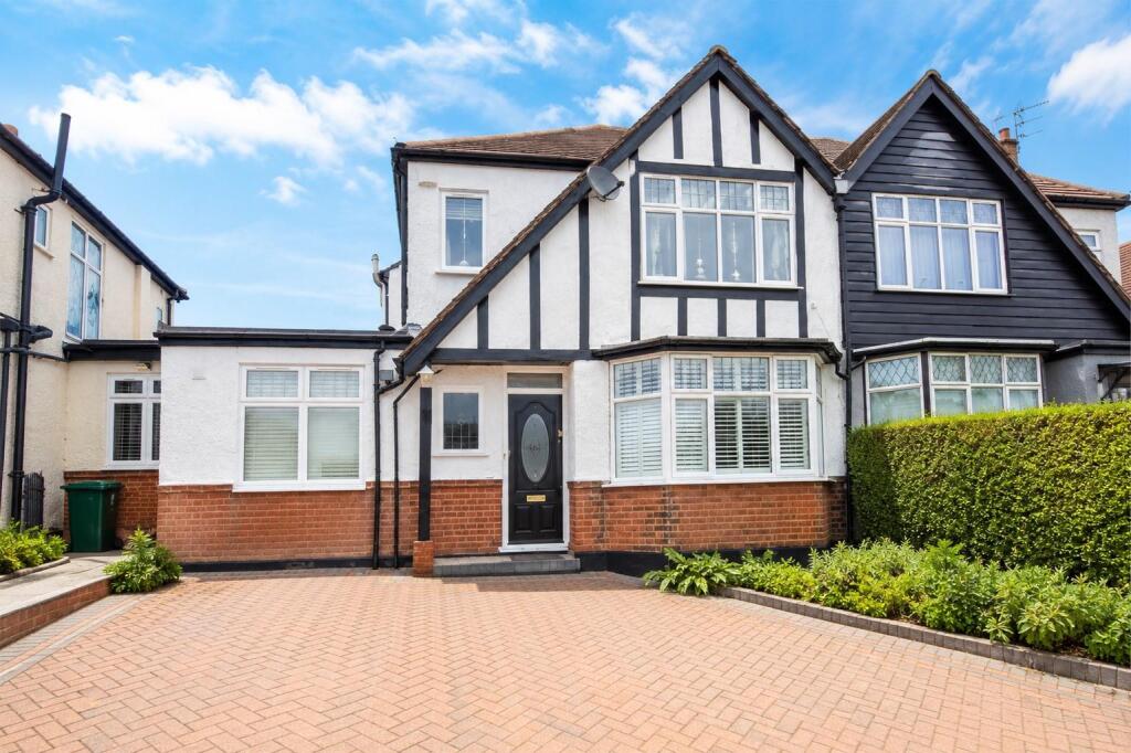 Main image of property: Bunns Lane, Mill Hill, NW7