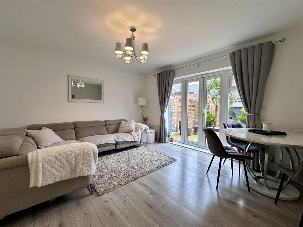 Ryeland Way, Kingsnorth, Ashford - View 3