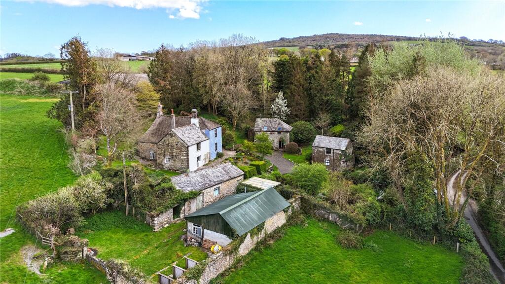 Main image of property: Downgate, Callington