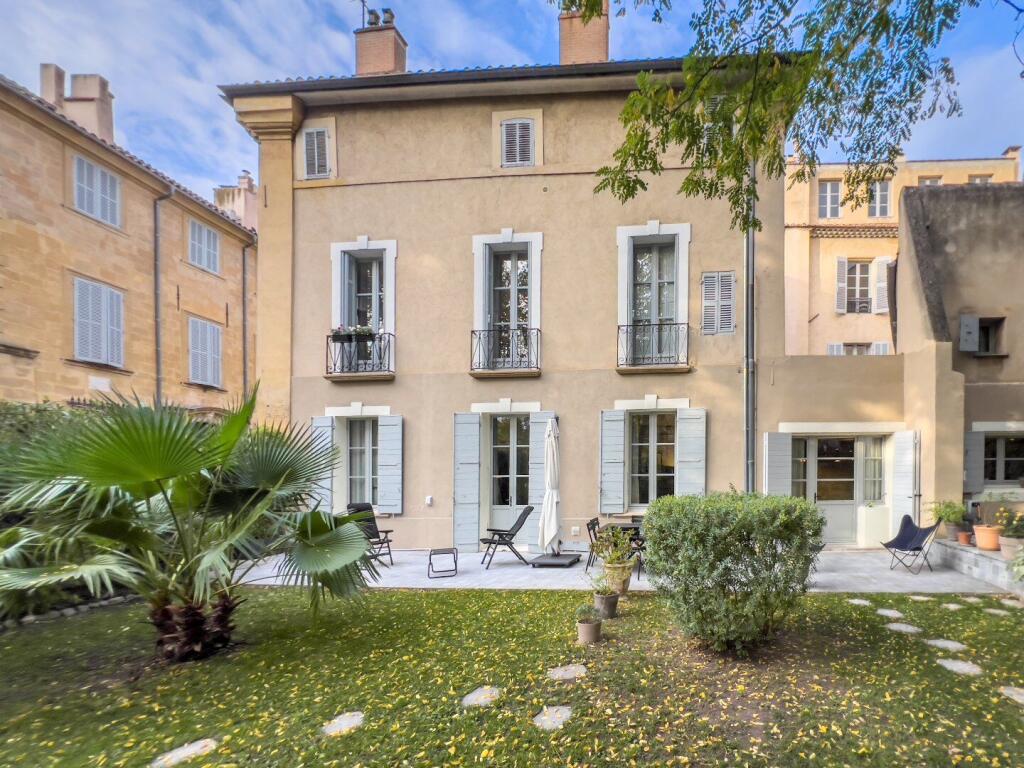 Main image of property: Provence-Alps-Cote d`Azur, Bouches-du-Rhône, Aix-en-Provence