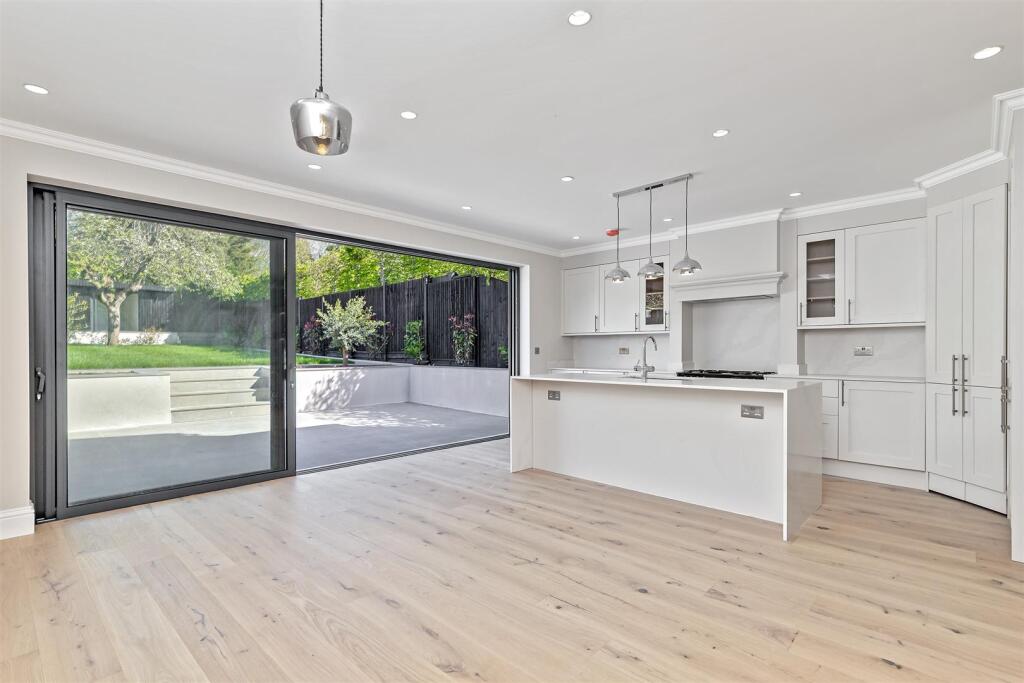 Additional image 2 of Batchwood Drive, St. Albans