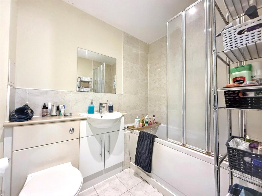 Apartment in London - View 4
