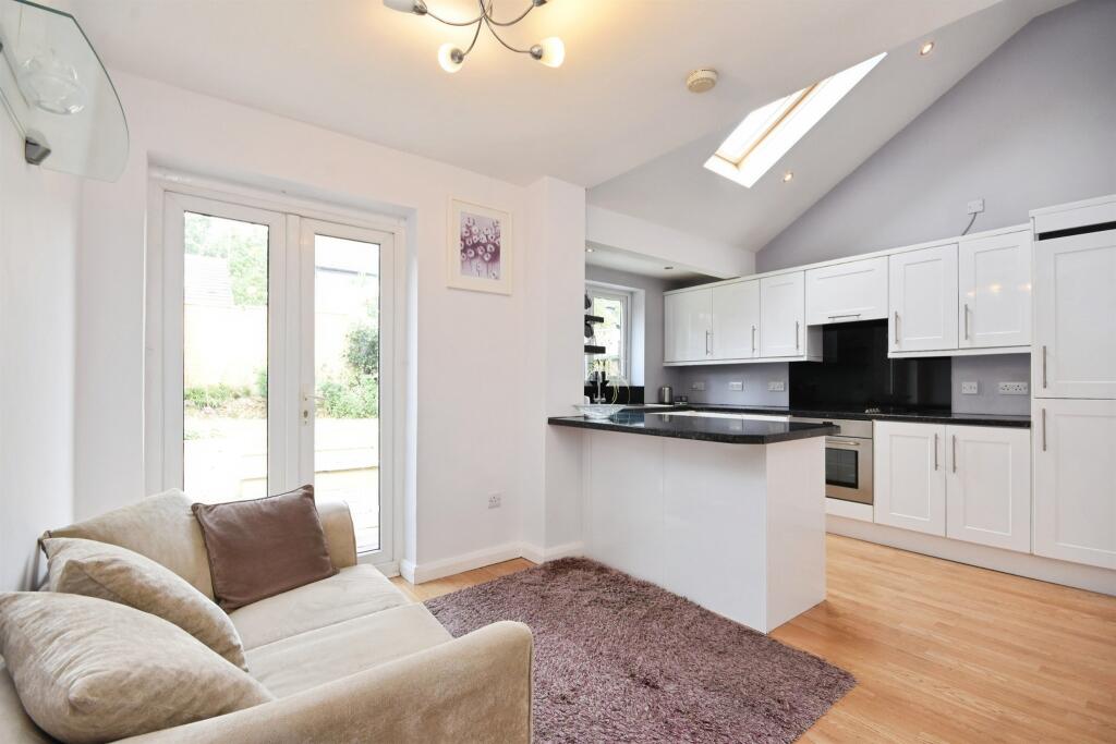 Woodroffe Close, Chelmer Village, Chelmsford - View 5