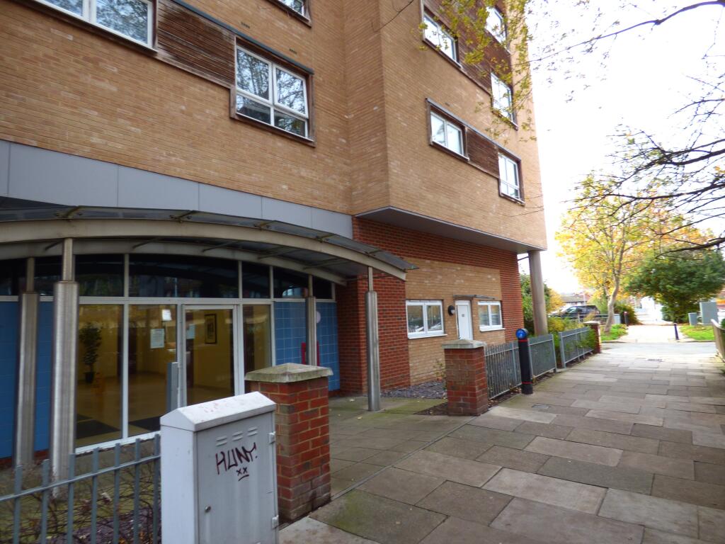 Main image of property: Cherrydown East, Basildon, SS16