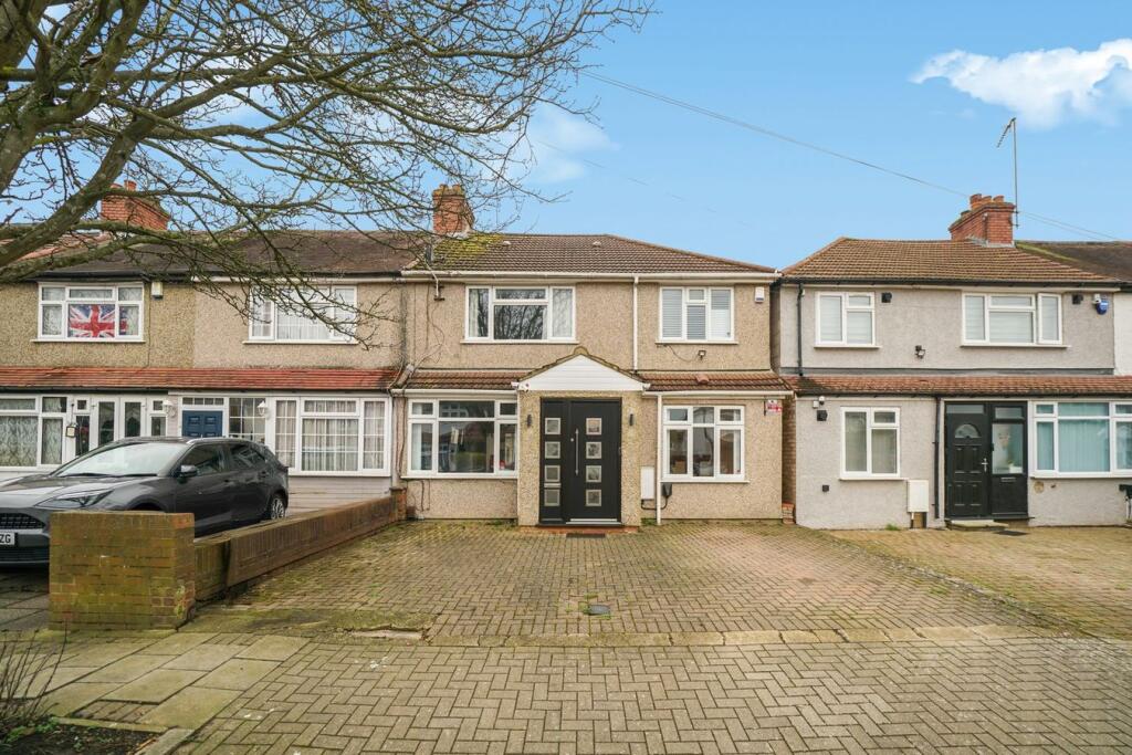 Main image of property: Kenilworth Avenue, Harrow, HA2