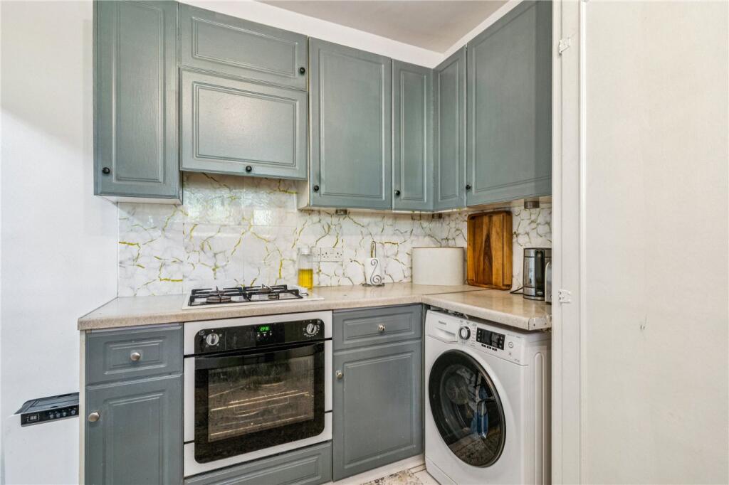 Apartment in London, City of Westminster - View 2